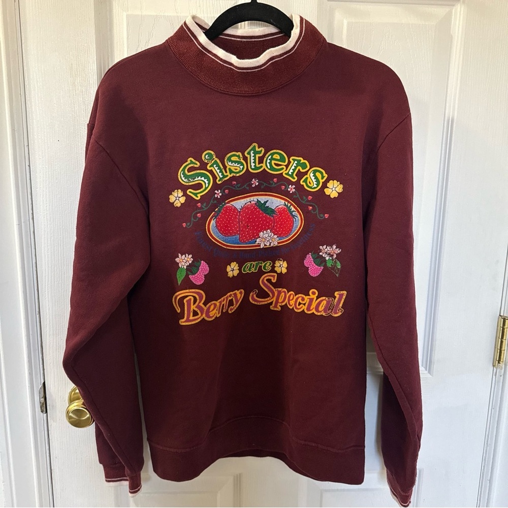 Champion Vintage Berry Special Maroon Cotton Sweater Sweatshirt Medium